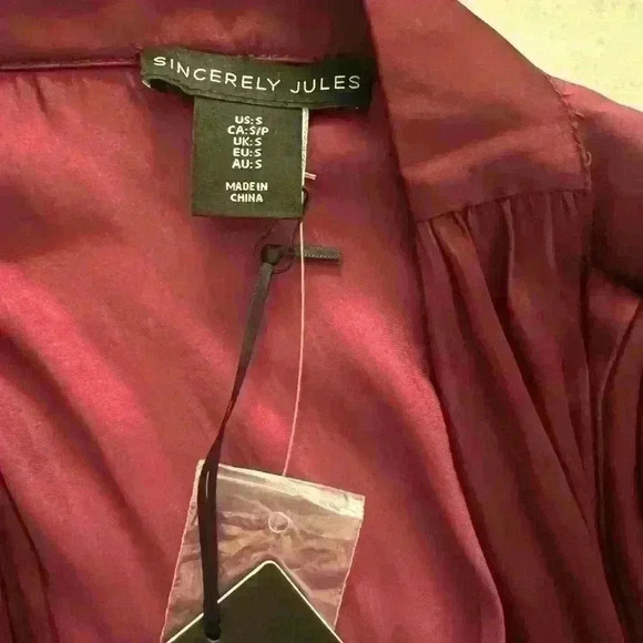 Women’s Sincerely Jules long sleeve body suit NWT size small, burgundy. - Picture 5 of 9